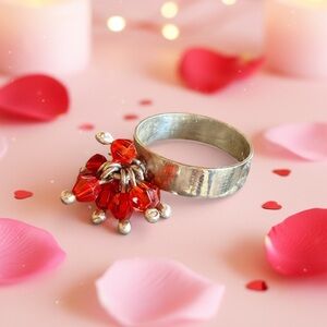 Stamped  925 Silver and Red swarkowski Women's Ring size 8​​